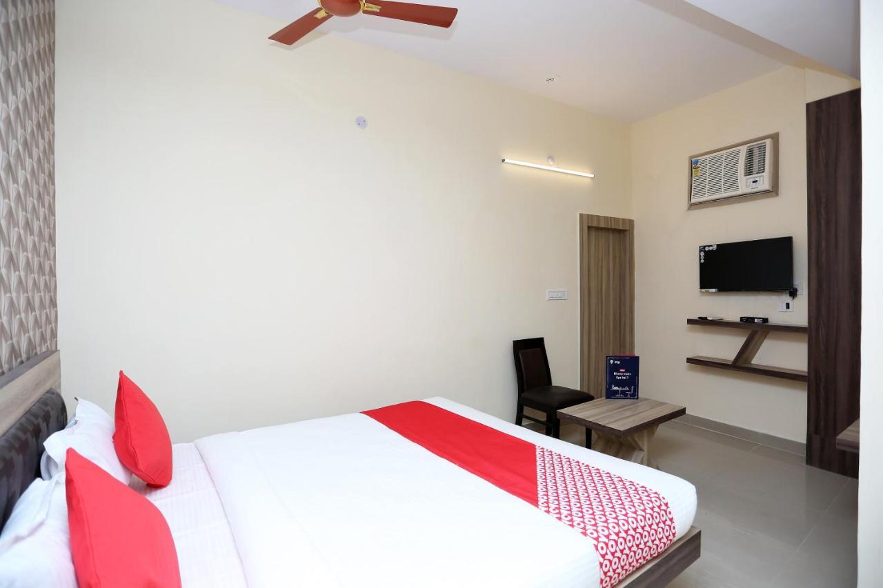 Oyo Flagship 11549 Crystal Inn Jamshedpur Exteriör bild