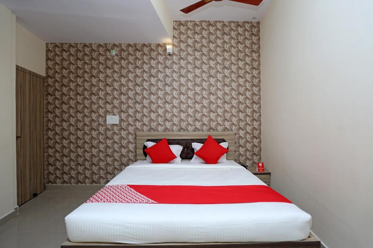 Oyo Flagship 11549 Crystal Inn Jamshedpur Exteriör bild
